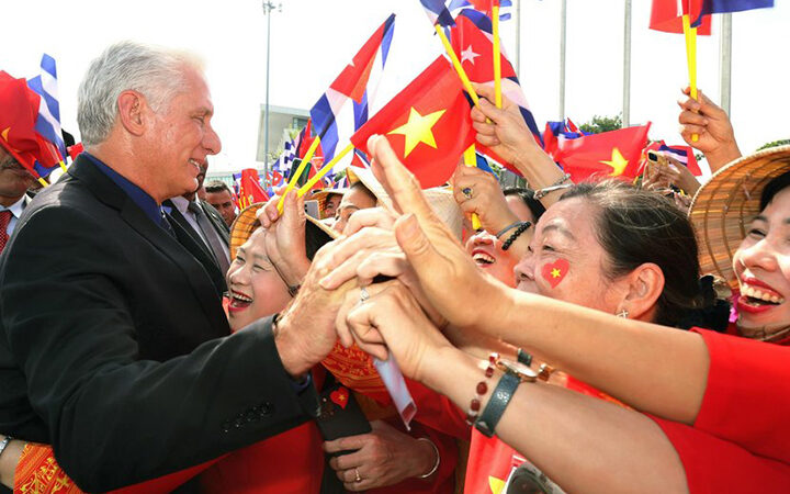 Díaz-Canel en Cuba tras culminar gira por Asia
