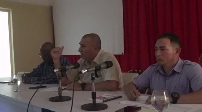 Debate Pleno del Partido en Colombia estrategias para enfrentar contingencia electroenergética