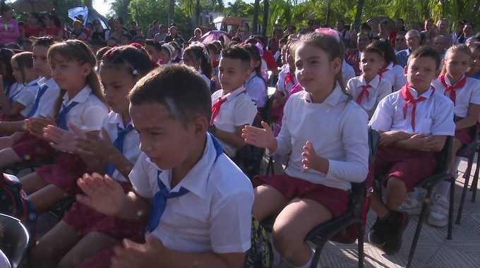 Inician en Las Tunas actividades del curso escolar 2025-2026