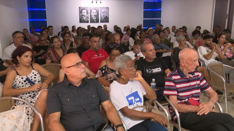Comparten experiencias creativas delegados del Festival Nacional de Telecentros en Las Tunas