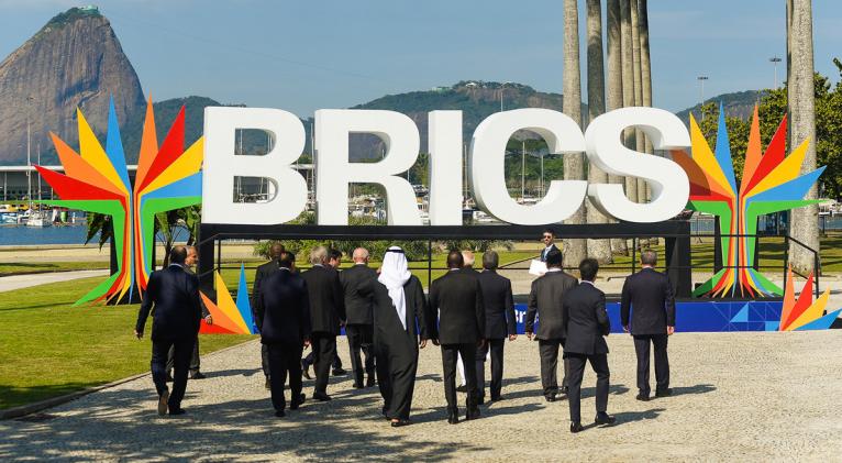 BRICS celebra una cumbre online