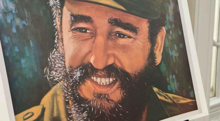 Inauguran en Embajada de Cuba en EEUU expo dedicada a Fidel Castro