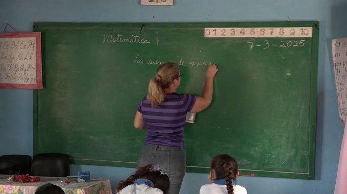 Desarrollan actividades los sindicatos del municipio Puerto Padre en homenaje a los educadores