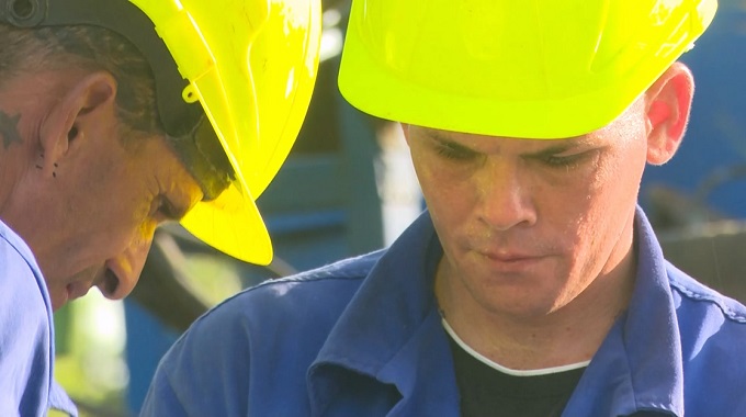 Se labora para establecer servicios eléctricos y de telecomunicaciones