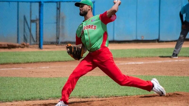 Las Tunas vence otra vez a los Toros