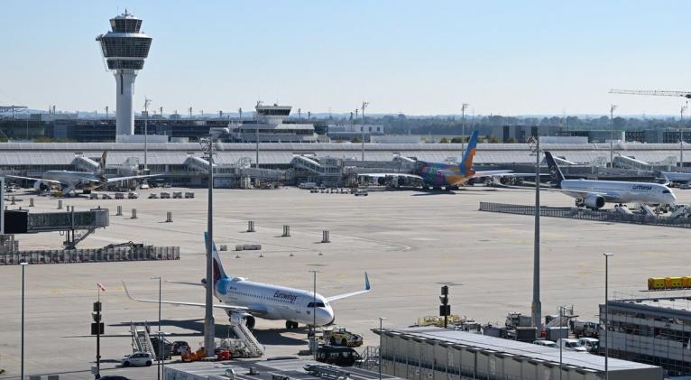 Suspenden vuelos en aeropuerto alemán por amenaza de dron