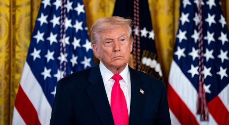 Encuesta: Desaprobación de Trump en EE.UU. sube al 58%