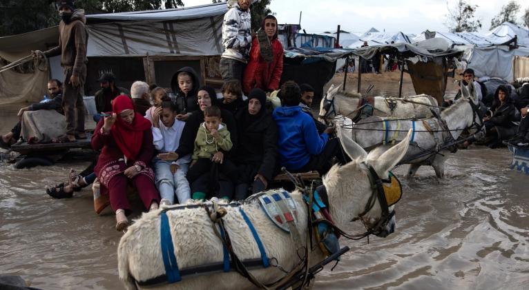 El temporal en Gaza deja trece muertos, incluidos dos bebés por hipotermia