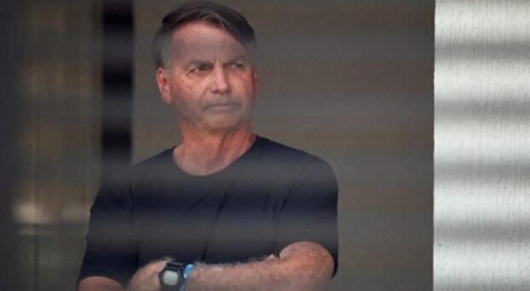 Condena a Bolsonaro tensiona la democracia brasileña