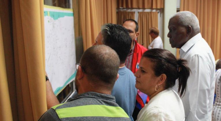 Visita Esteban Lazo Empresa Eléctrica de La Habana