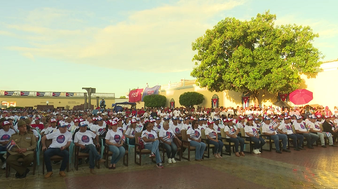 Celebran en Las Tunas acto provincial por el aniversario 67 del Triunfo de la Revolución