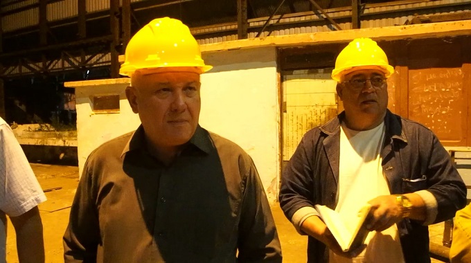 Chequea Viceprimer Ministro Jorge Luis Tapia Fonseca preparativos para la zafra en LasTunas