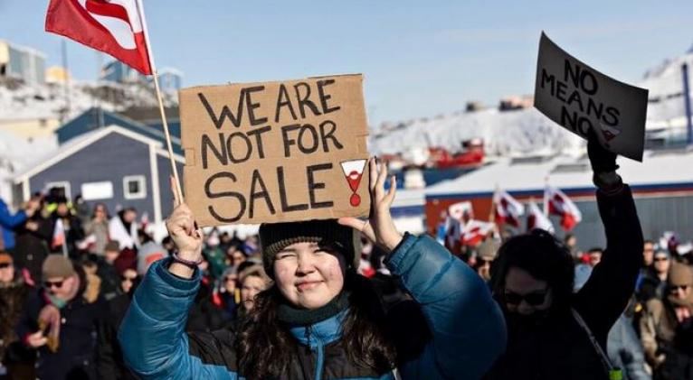 Groenlandia debe estar en manos de EEUU, Trump