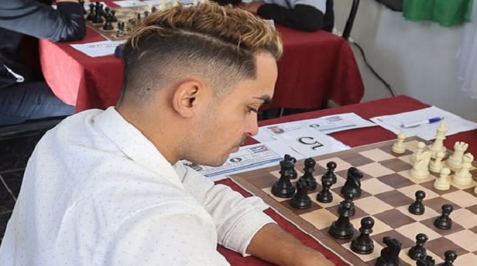 César Alejandro nuevo Maestro Internacional del Ajedrez tunero