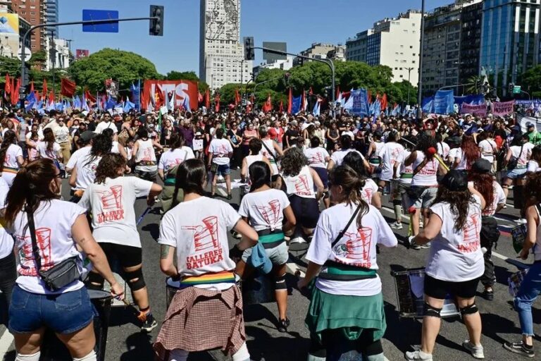 «Son 30.000 y fue genocidio»: Argentina conmemora 50 años del golpe de 1976