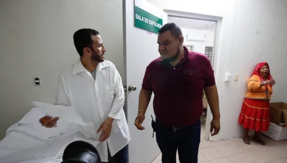 Médicos cubanos han salvado a más de 700 mil pacientes en México