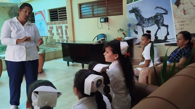 Fomentan círculos de interés en Las Tunas formación vocacional hacia las ciencias médicas