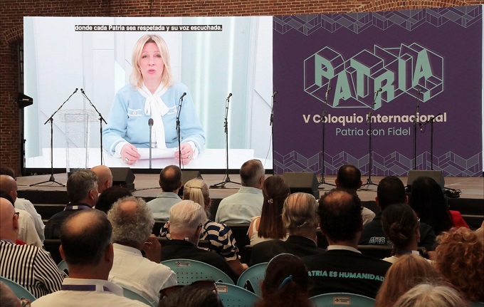 María Zajárova sobre el Coloquio “Patria”: Este foro se ha erigido como baluarte del sentido común
