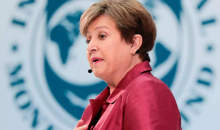 La jefa del FMI advierte que se avecinan "tiempos difíciles" si la guerra se prolonga