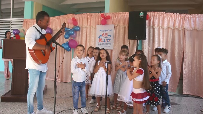 Celebran en #LasTunas el aniversario 65 de los Círculos Infantiles