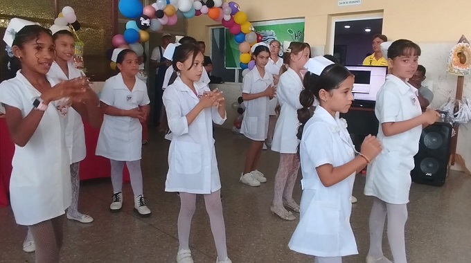 Consolidan en Las Tunas espacios de interacción a favor de la salud pediátrica