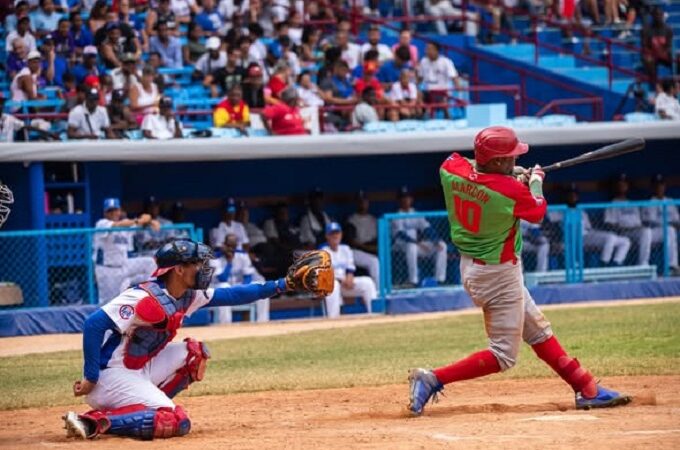 De la Liga Élite y algo más