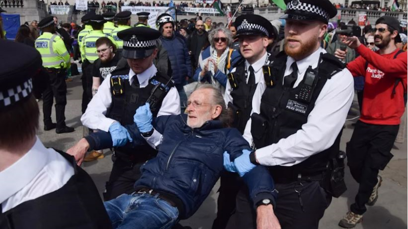 Londres: 500 detenidos en otra protesta por Palestine Action
