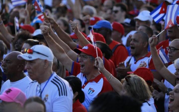 El pueblo digno de Cuba expresó rotundo apoyo a Raúl Castro