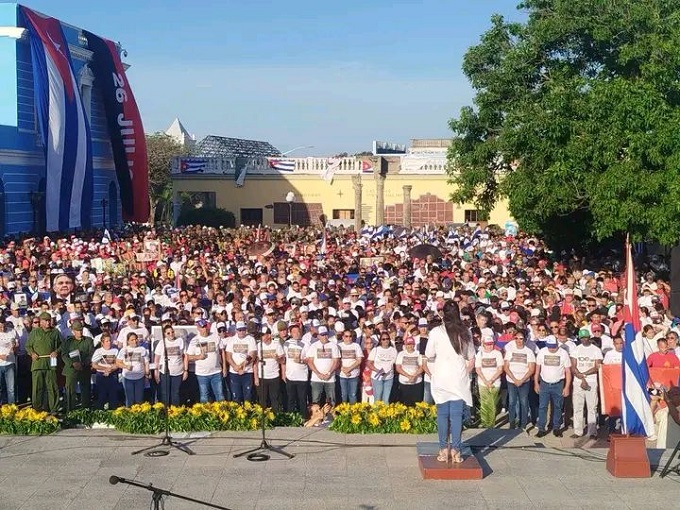 Expresa el pueblo tunero apoyo al General de Ejército Raúl Castro