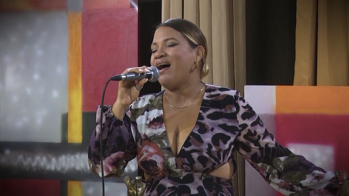 Ofrecerá reconocida solista Berlis Fernández concierto por sus 30 años de vida artística en Las Tunas