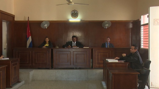 Realizan en Las Tunas juicio ejemplarizante por tenencia de drogas