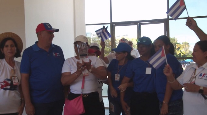Premian a sindicatos de Las Tunas por su participación en el 1ro de Mayo
