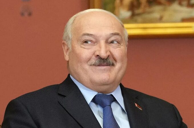 Presidente belaruso reafirma la disposición de ayudar a Cuba