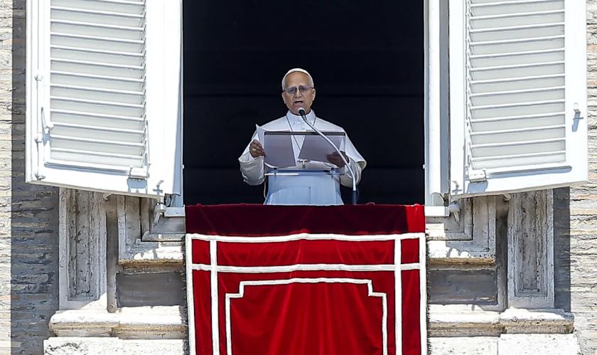 El papa advierte en su encíclica que la IA no es neutral y se concentra en pocas manos