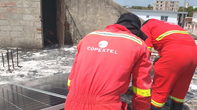 Sistema Bancario otorga créditos en Puerto Padre para la compra de módulos fotovoltaicos