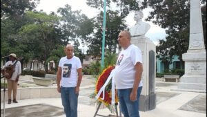Rindieron homenaje en #LasTunas a Antonio Maceo y Ernesto Che Guevara