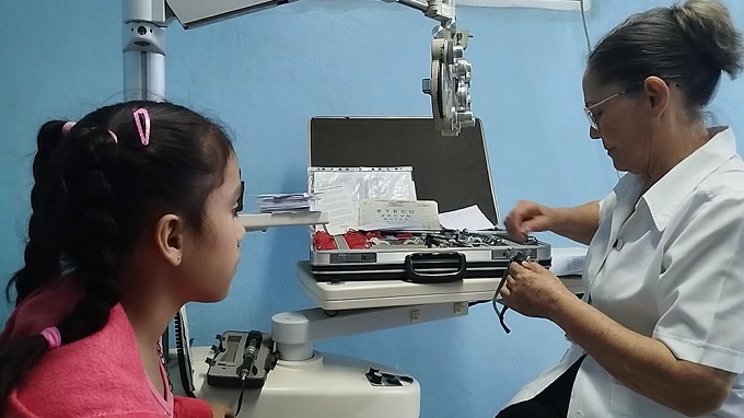 Retoman en Las Tunas los servicios quirúrgicos oftalmológicos