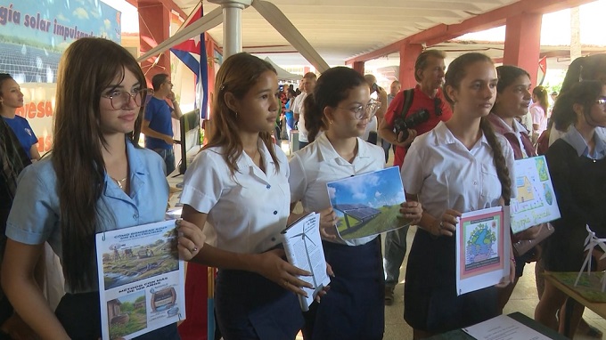 Fortalecen desde las escuelas de #LasTunas la educación ambiental
