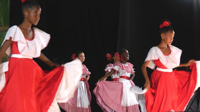 Ultiman detalles en #LasTunas para la celebración de la Jornada Cucalambeana