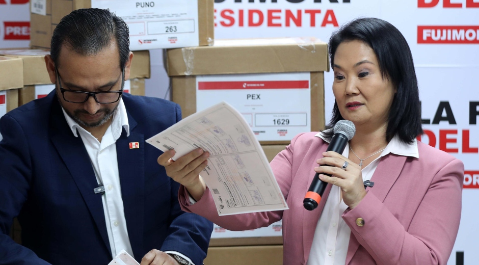 Keiko Fujimori gana elecciones en Perú con el ciento por ciento del conteo de votos