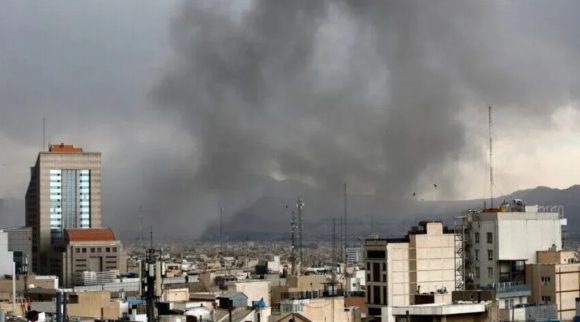 Estados Unidos lanza nueva oleada de bombardeos contra Irán
