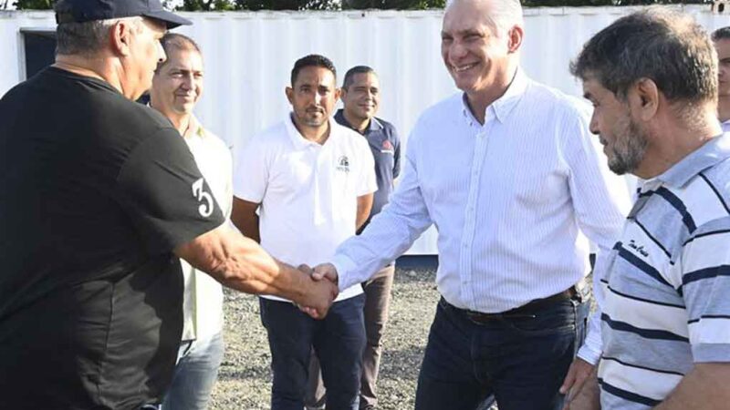 Presidente de Cuba continúa recorridos por municipios del país