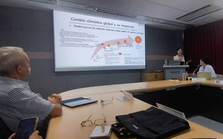 Cuba y Corea del Sur intercambian saberes sobre clima y riesgos