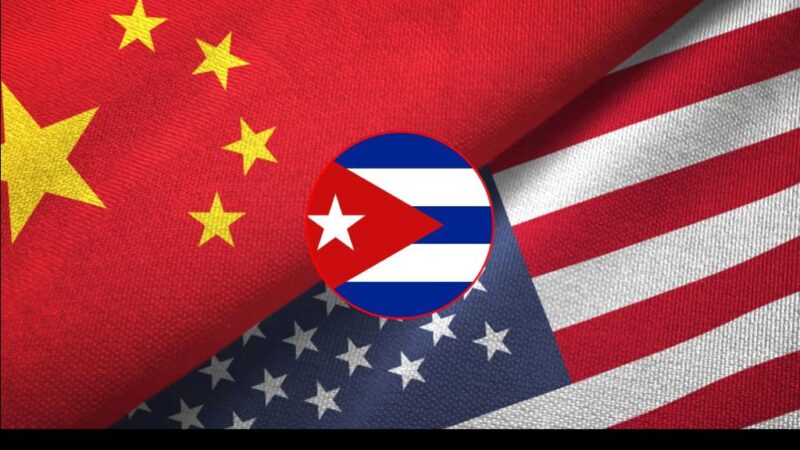 China urge a EEUU a no difamar relaciones con Cuba