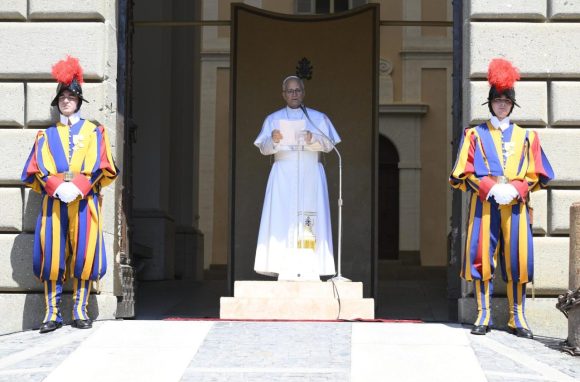 El Papa León XIV pide cese de la violencia contra población civil palestina en Cisjordania