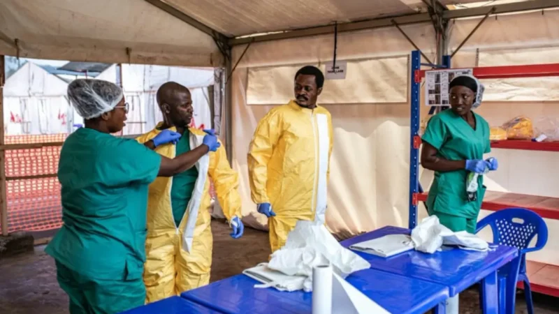 La OMS declara emergencia internacional por el ébola en RDC ante el riesgo de expansión regional