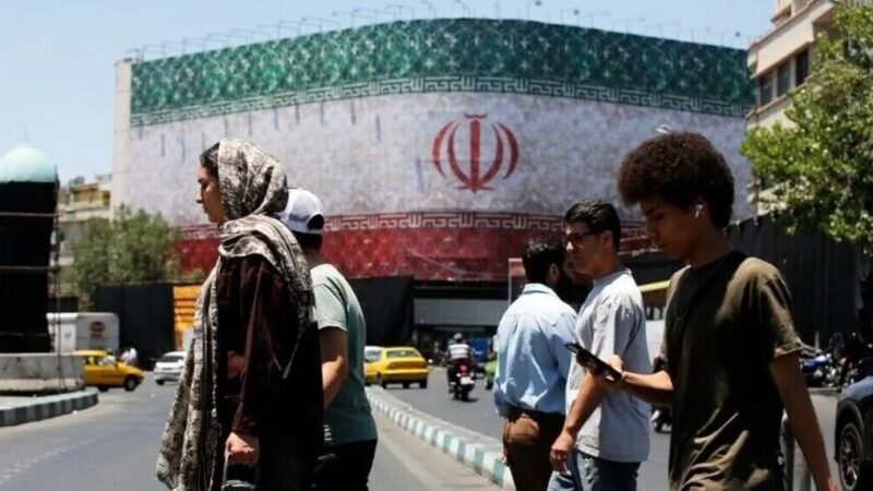 Irán advierte que responderá contra intereses de EEUU si es atacado