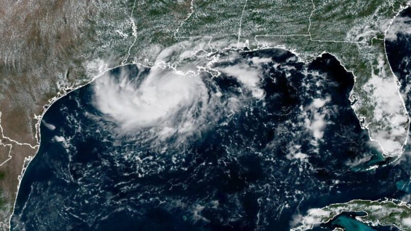 Se forma la depresión tropical cinco sobre el golfo de México