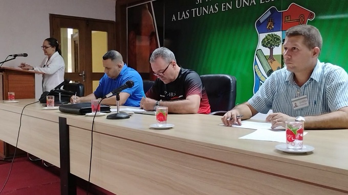 Evalúan en #LasTunas acciones de enfrentamiento contra las arbovirosis
