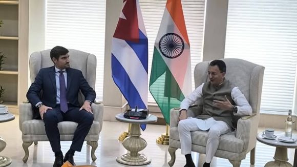 Cuba e India dialogan sobre impulso de relaciones económicas en marco de la XVIII Cumbre de los BRICS